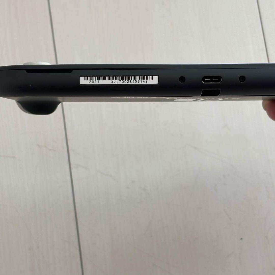 美品★Nintendo Switch Lite 本体 グレー充電器、本体ケース付