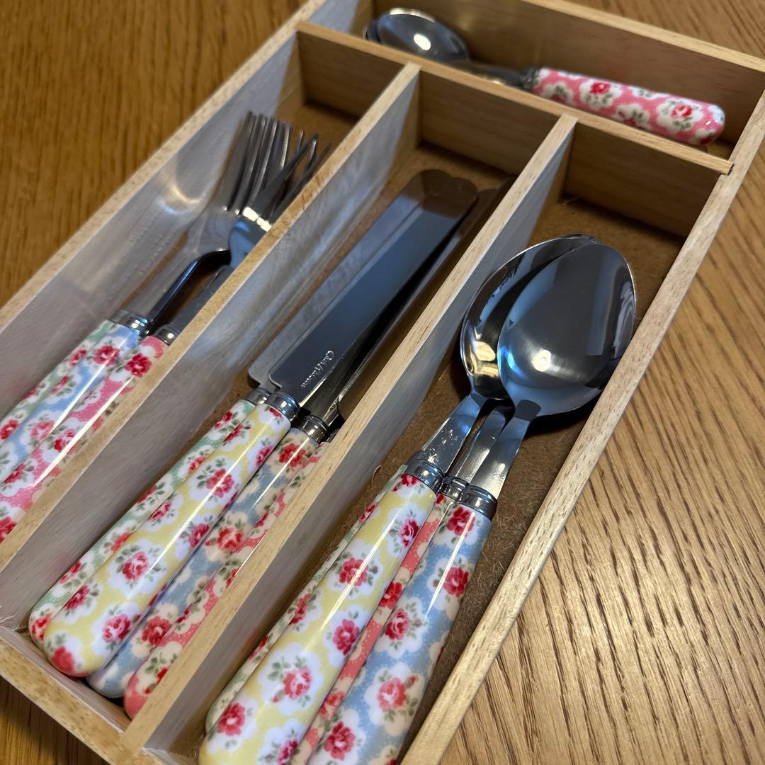 Cath Kidston キャスキッドソン カトラリーセット 16点