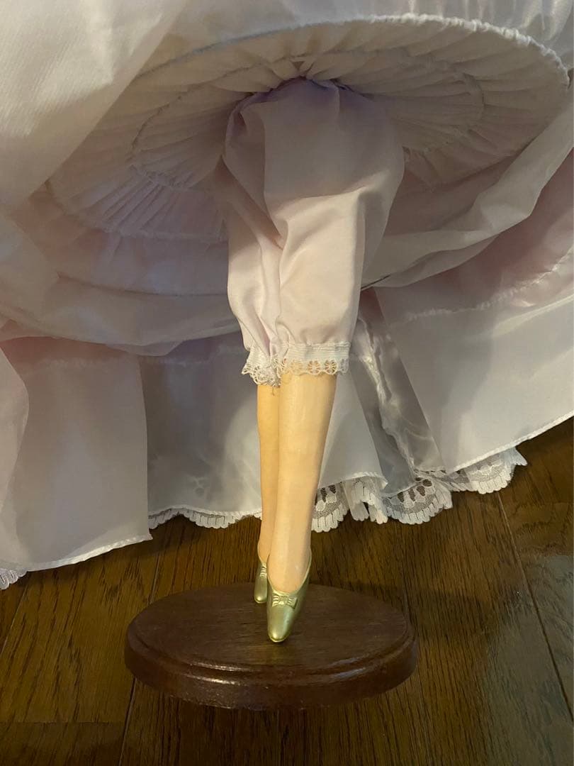 ユニバースドール・ フランス人形・貴婦人! 昭和レトロ!