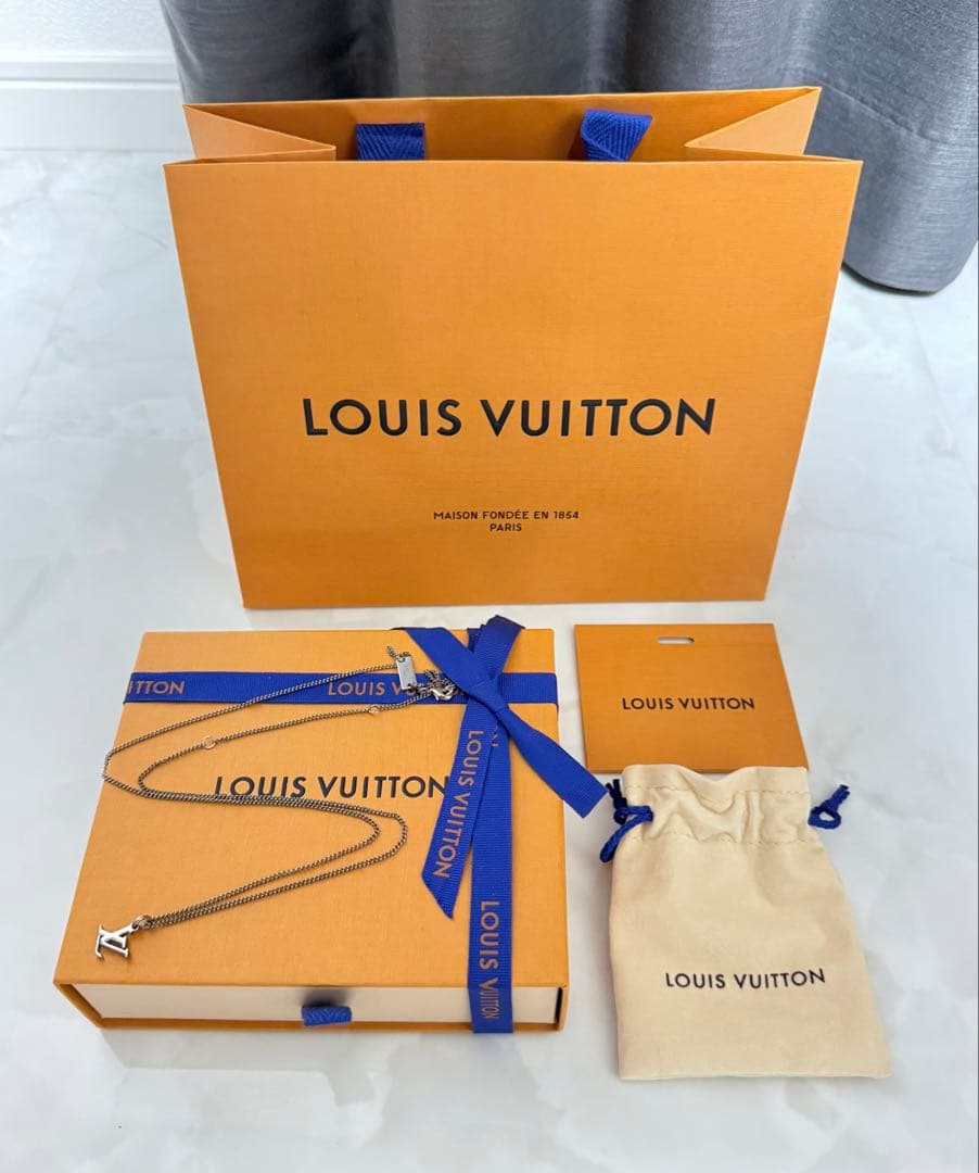 ✨極美品✨louis vuitton LV ネックレス モノグラム柄 【正規品】