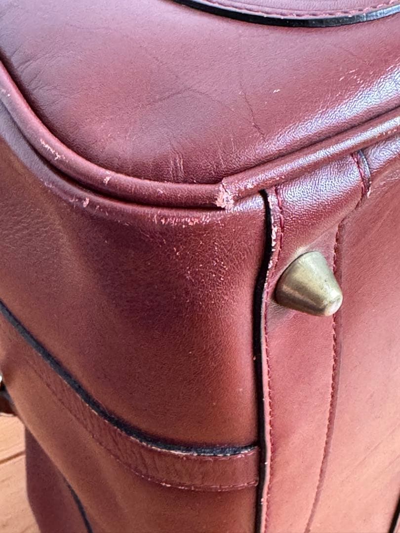 カルティエ　レザーボストンバッグ　ボルドー