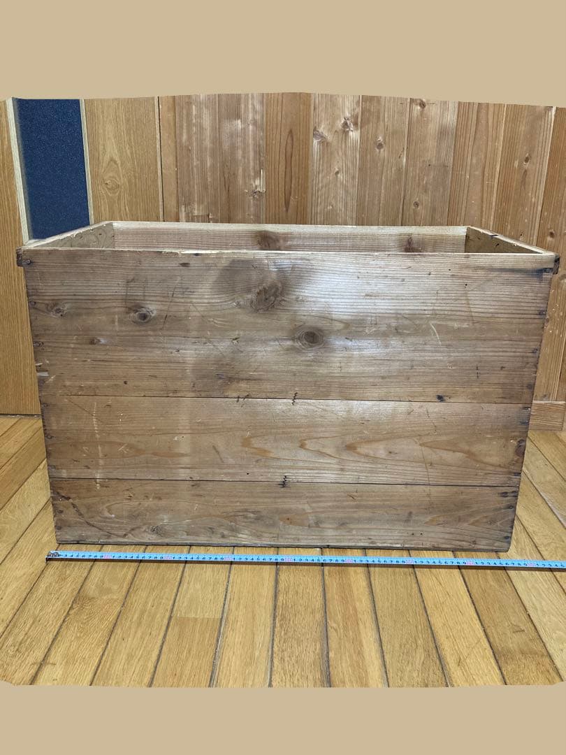 年代物　木製(大型)長方形ボックス　無垢板　丈夫　強い