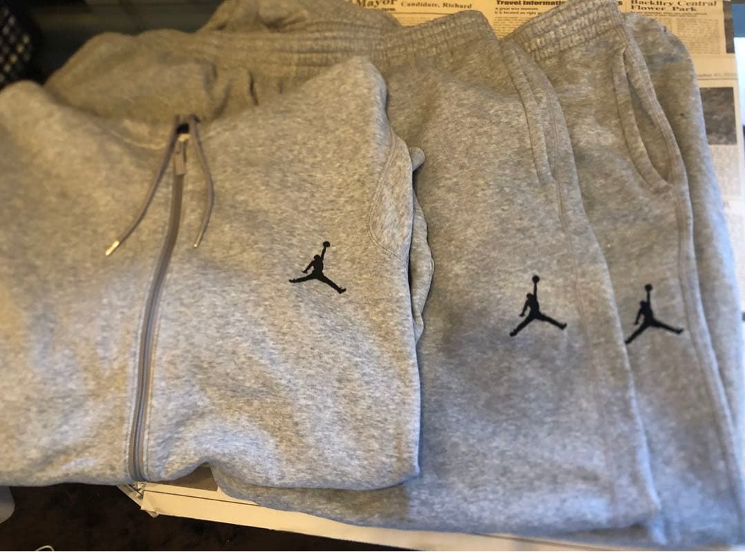 猫*ん様 Jordan ジョーダンセットアップ3XLと2XLのパンツセット