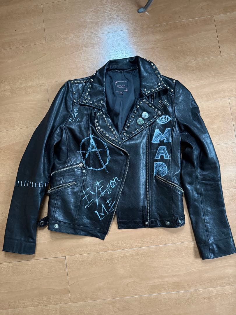 パンクジャケット　スタッズ　ロック