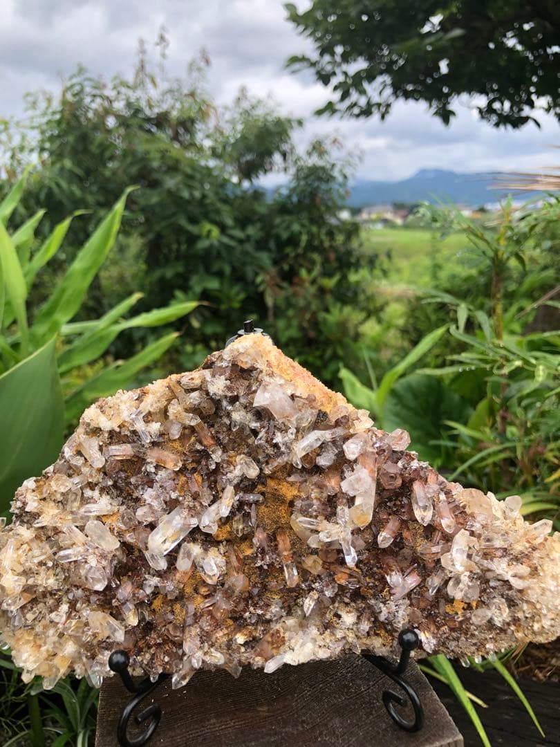 天然石　レア　透明感良く　キラキラ　小さい結晶　水晶クラスター