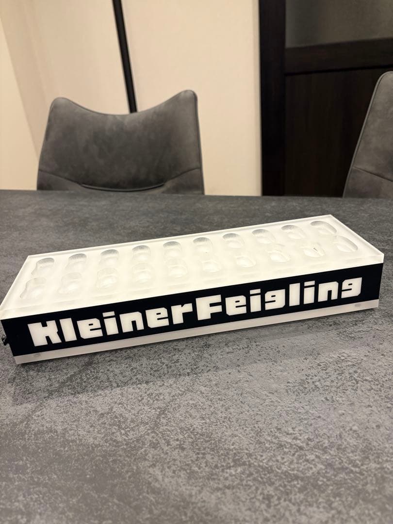 クライナー ディスプレイ スタンド カートン LED リモコン付 充電式