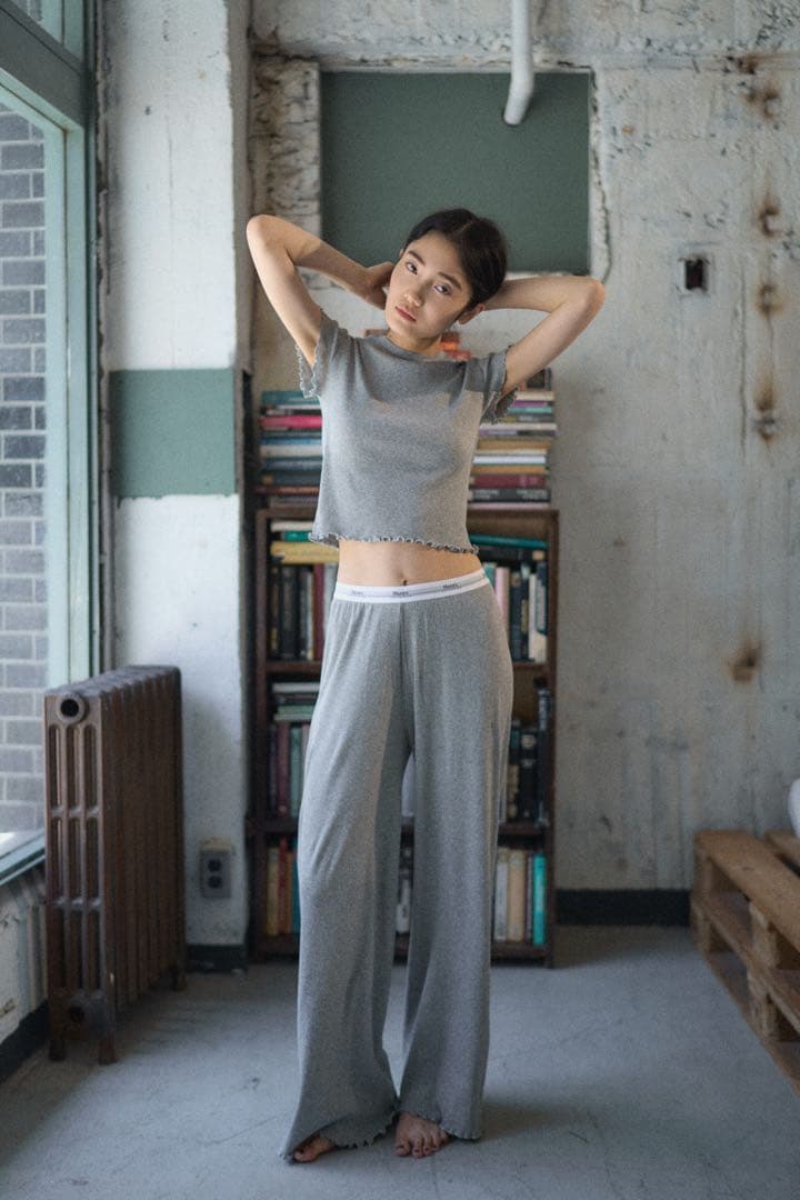 Hanes×dodoクロップドTシャツ&ロングワイドパンツセット VAKTバクト