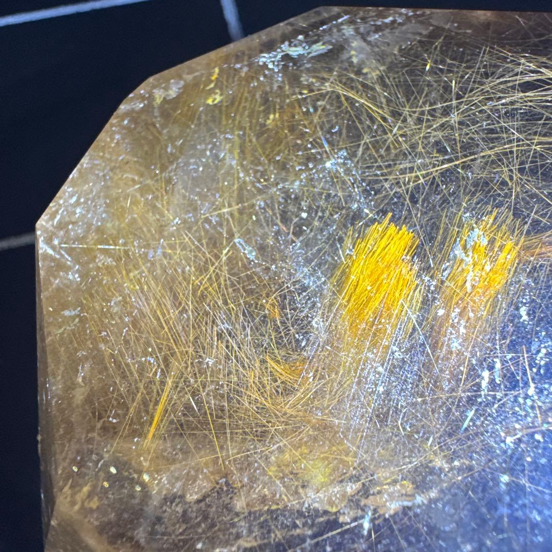 【極上品】スモーキールチル原石 ポイント 636g 台座付