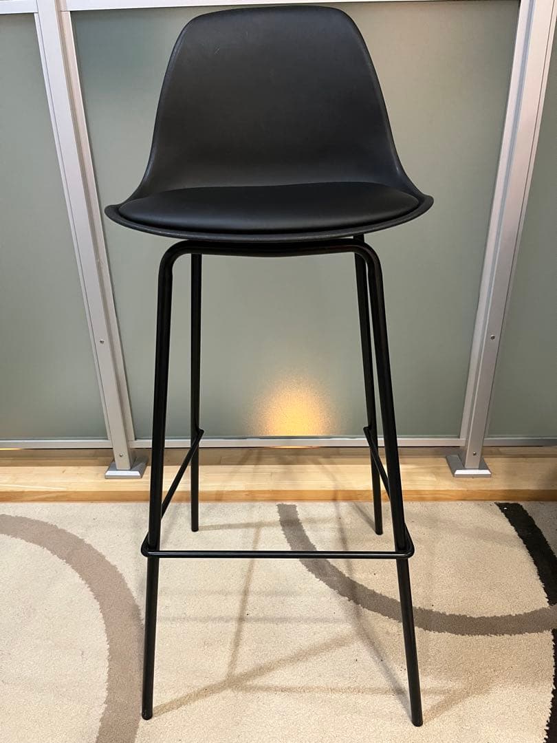 muuto ムート（デンマーク）ファイバーカウンターチェア イスコス・ベルリン