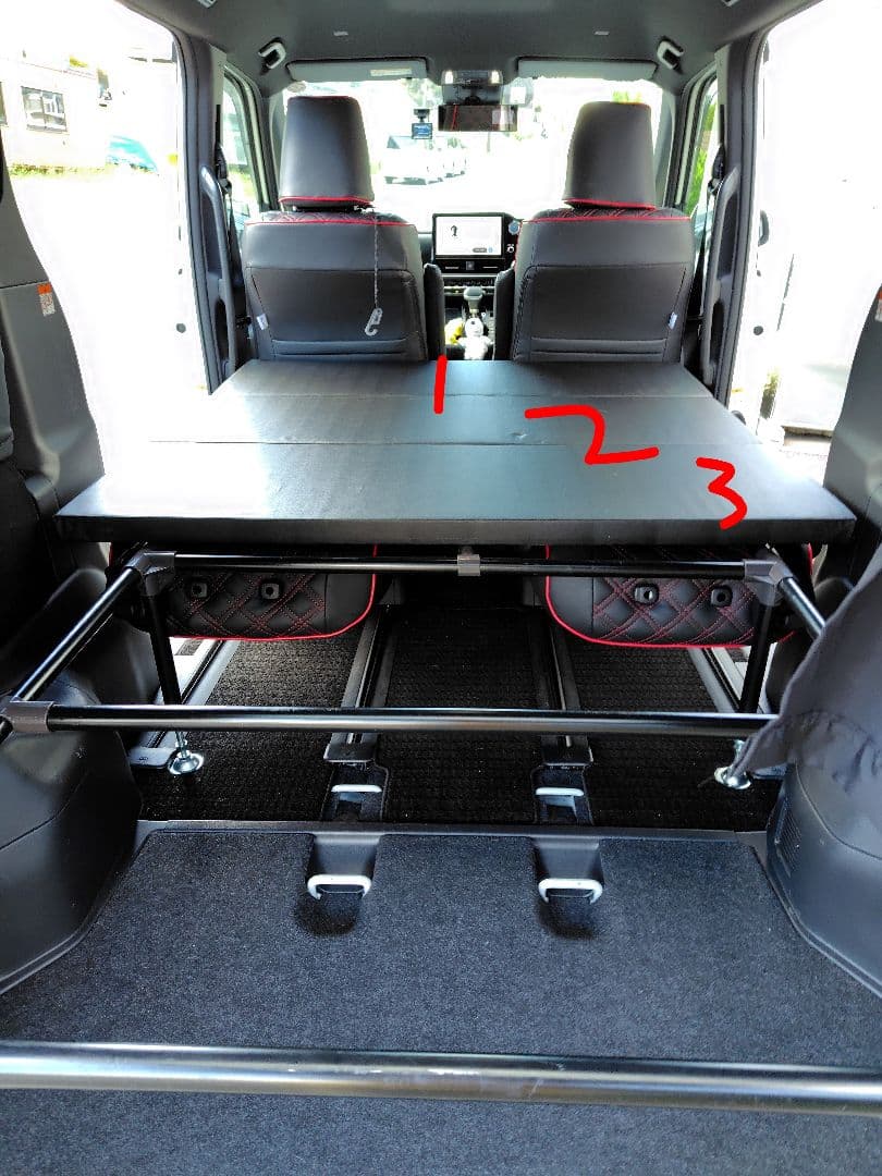 車中泊用マット＆土台イレクターパイプ