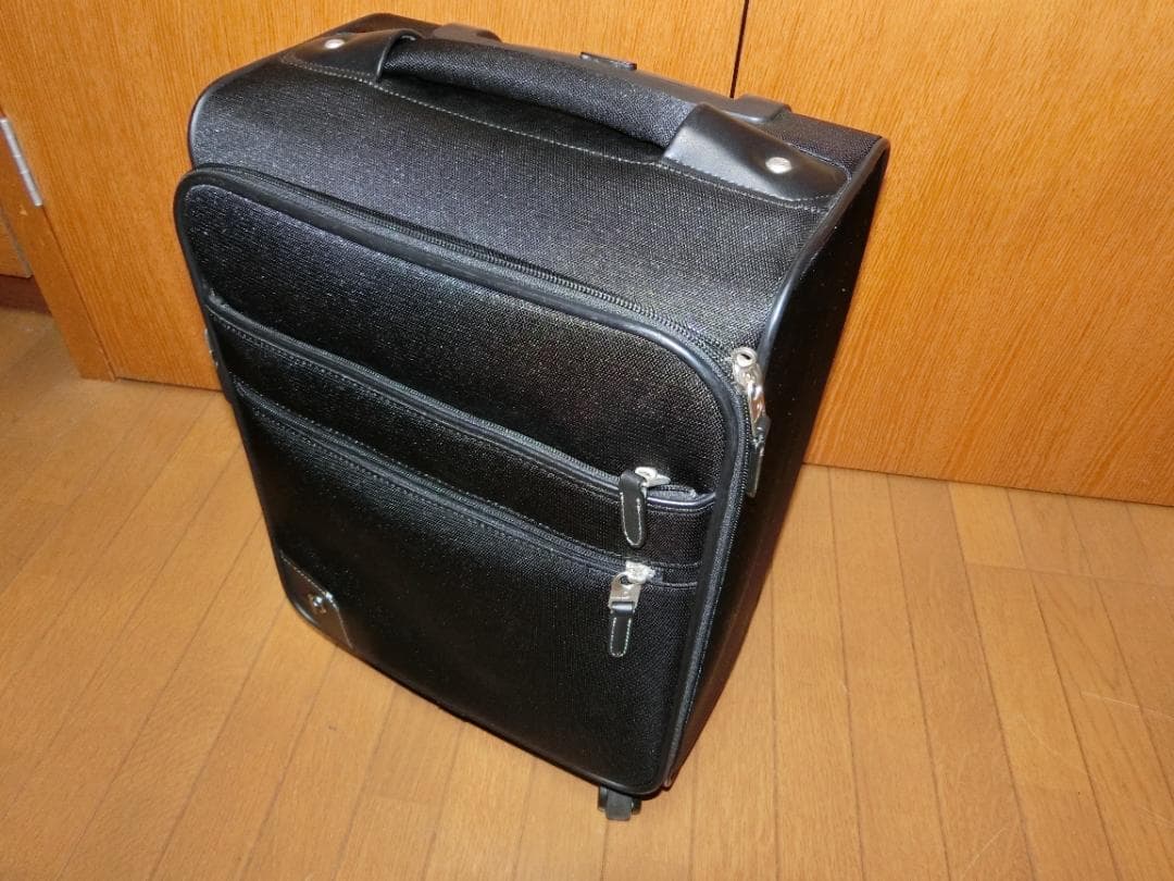 プロテカ　ソリエ2 ソフトキャリーケース40cm・21リットル