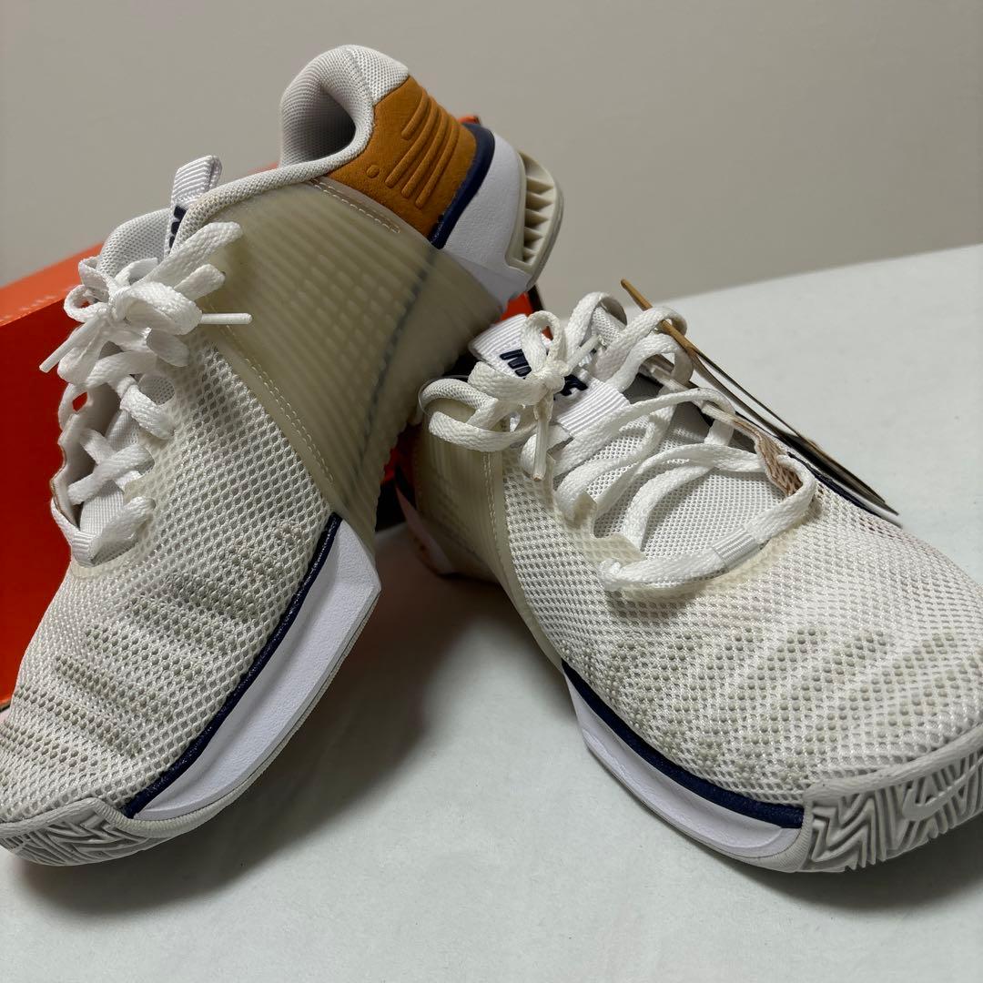 23.5cm ナイキ メトコン 9 AMP DZ2539-100 ホワイト　白