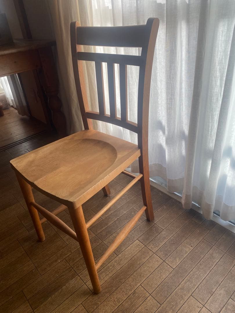 5 ペニーワイズ　椅子　チェア　京都府京田辺市