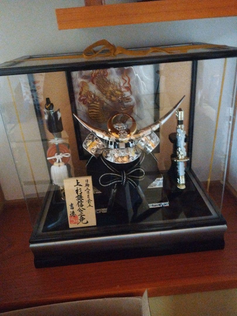 ５月人形　　　兜
