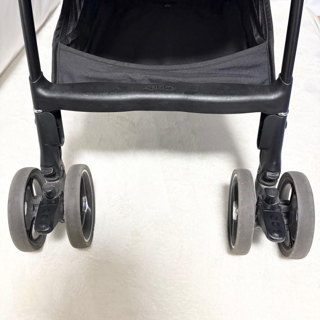 美品 アップリカ ラクーナ ビッテ　クッション レザーハンドル Aprica