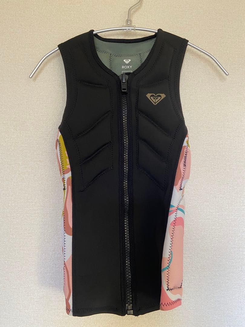 ROXY ノースリーブウェットスーツベストAQUAα Sサイズ