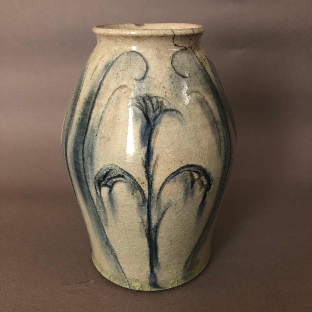 アンティーク小ぶりの壺　骨董