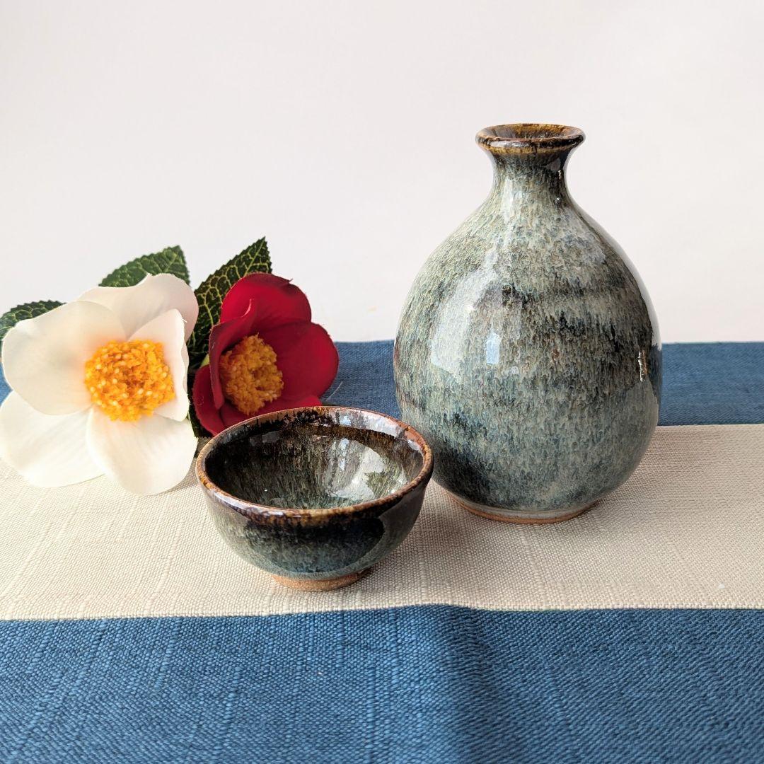 釉薬の流れが美しい徳利ぐい呑みセット　【手仕事　民藝　　】