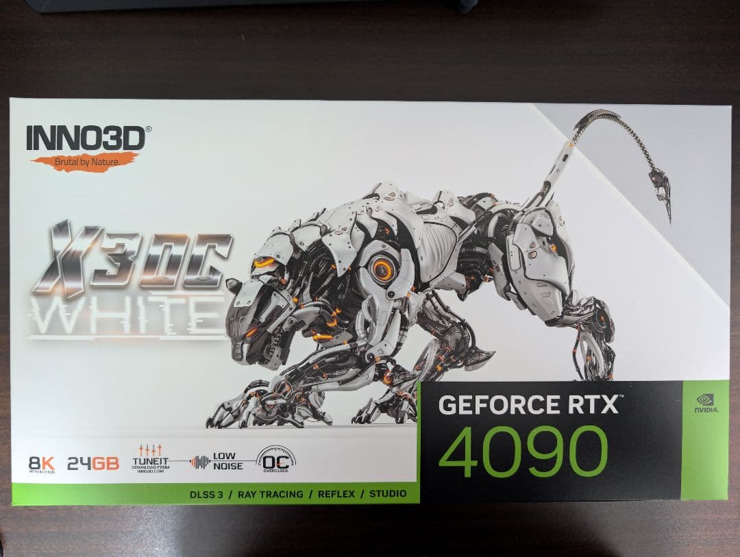 グラフィックボード・グラボ・ビデオカード INNO3D GeForce RTX 4090 X3OC White