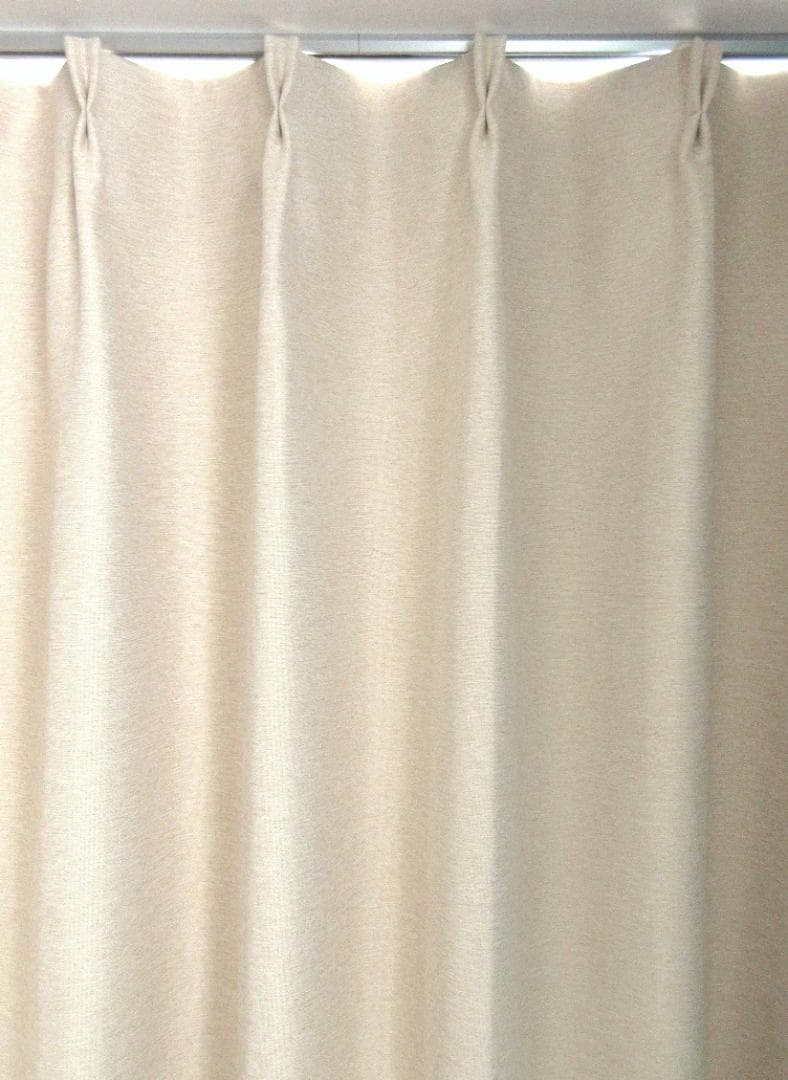 とり子★防炎 2級遮光(BM0001)と1級遮光(KM4060)の4組