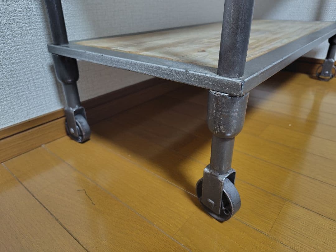 アメリカ　家具　シェルフ　4段　キャスター付き　アメカジ　インダストリアル