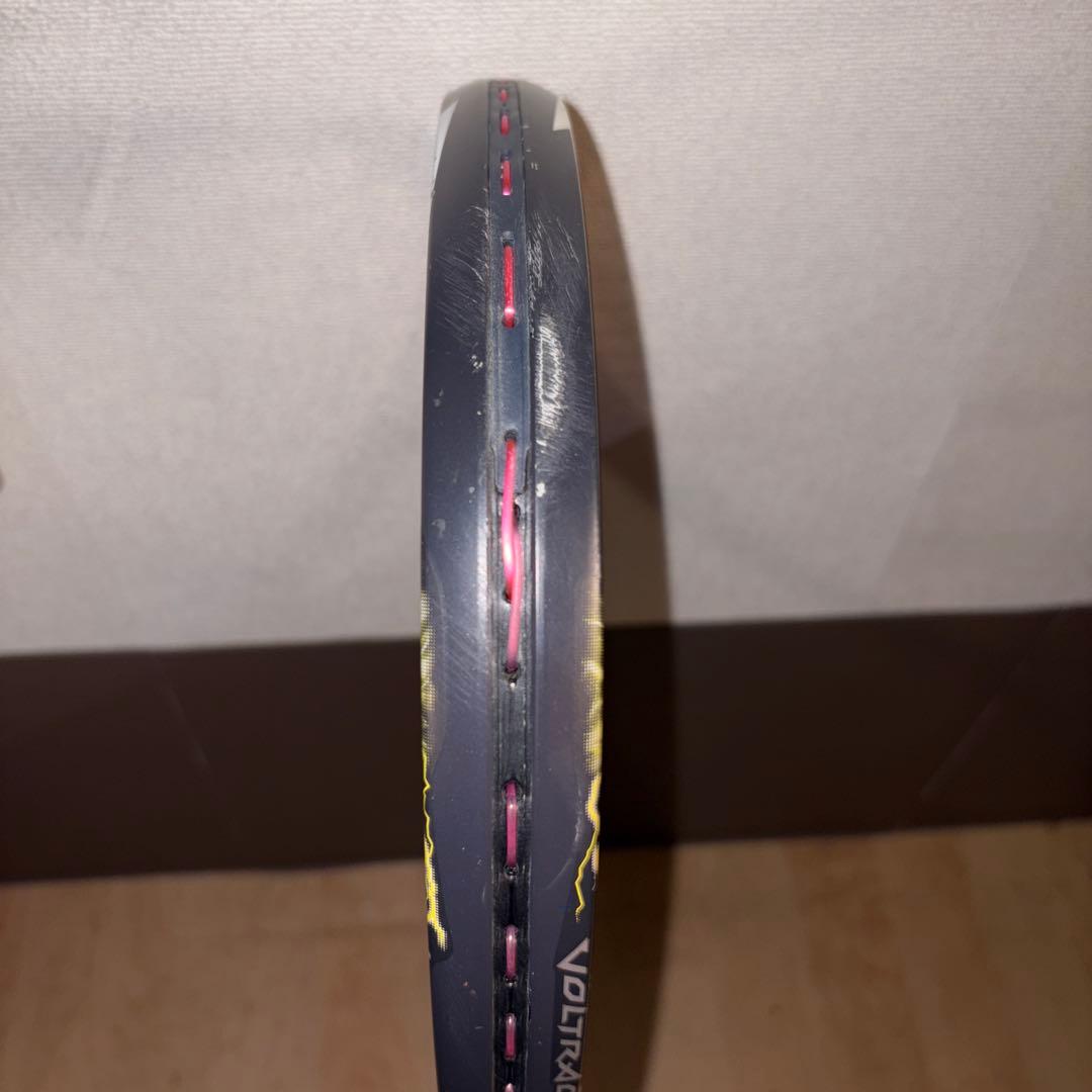 YONEX ボルトレイジ 7V イエロー UL1