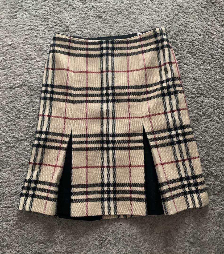 saran 様BURBERRY LONDON ノバチェックプリーツフレアスカート