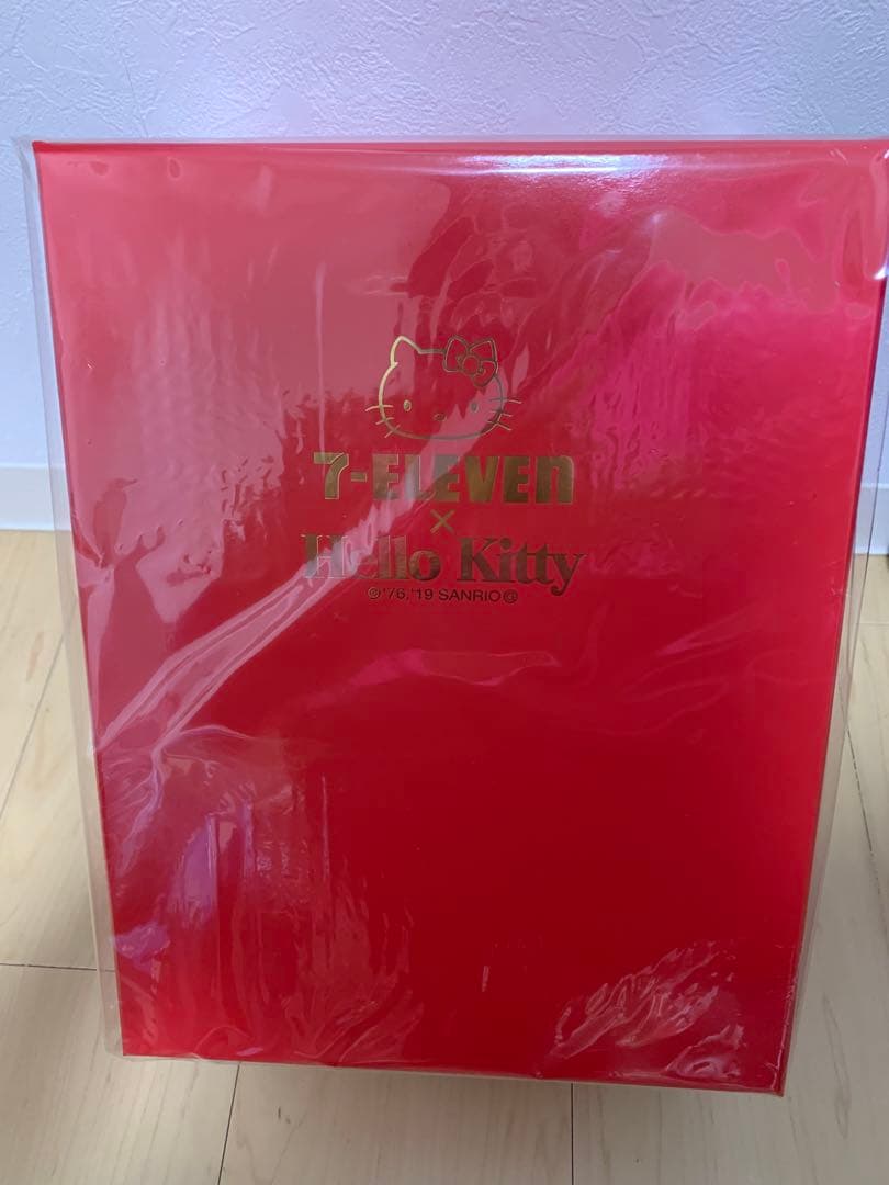 HELLOKITTY X 7-eleven ぬいぐるみ