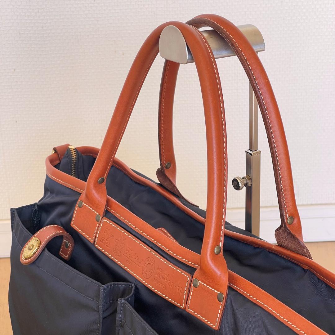 【極美品・定価132,000円】Felisi フェリージ 22/18/DS