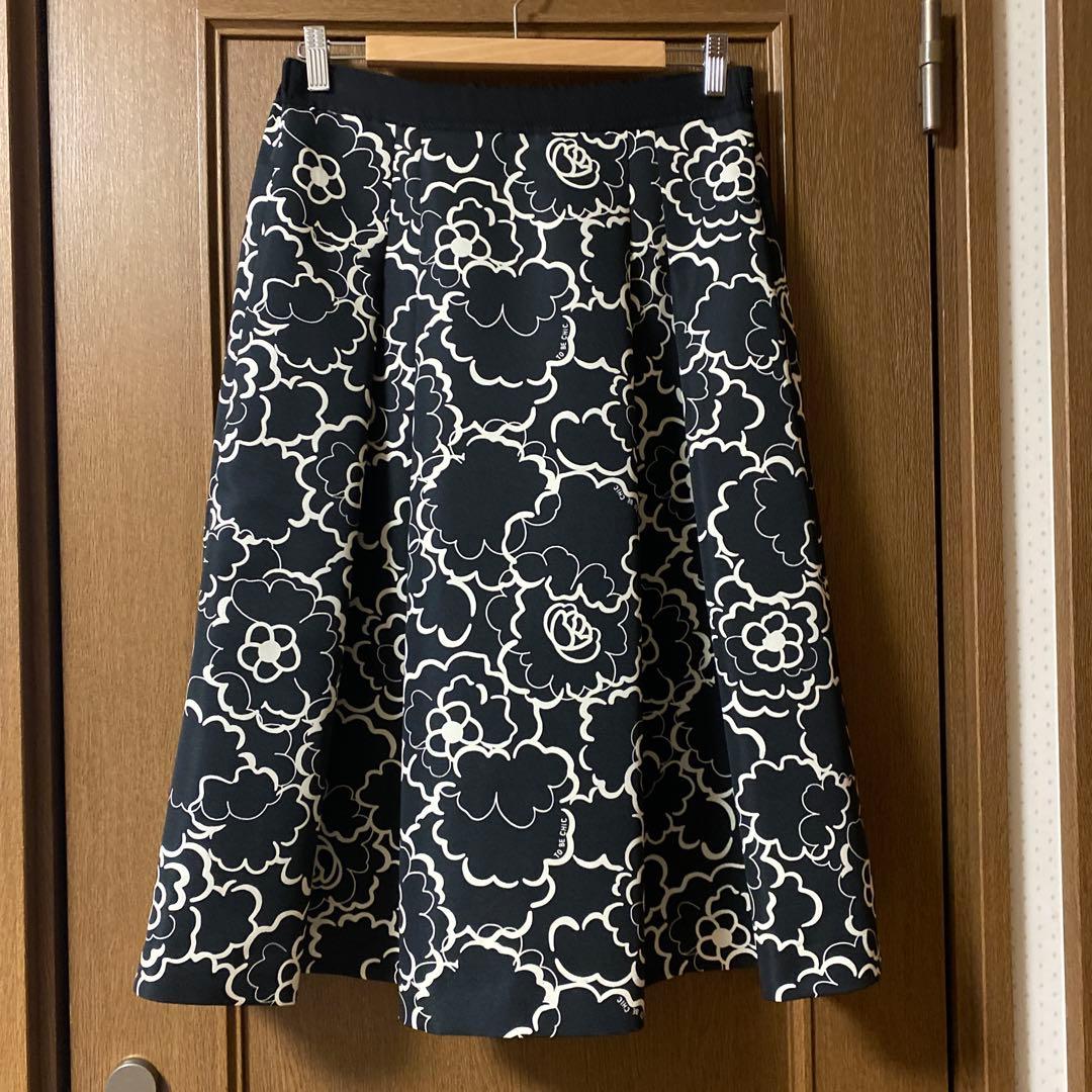 Blue roses♥︎tobechic大きいサイズ44♥︎カメリアスカート