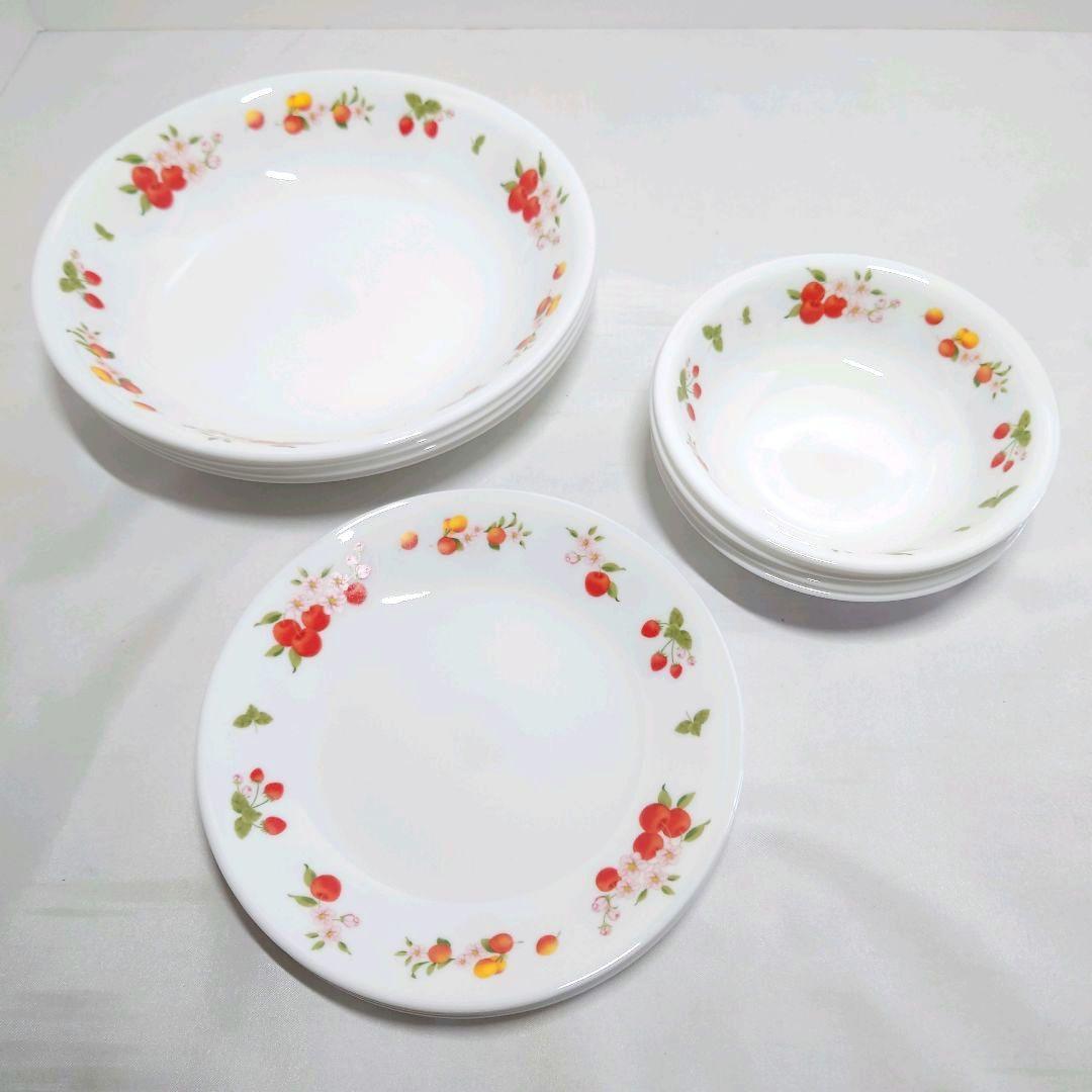 コレール　チェリー柄　プレート　ボウル　12点セット