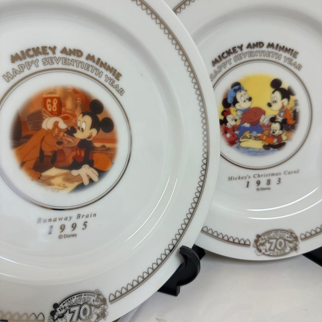 ディズニー70周年記念プレート