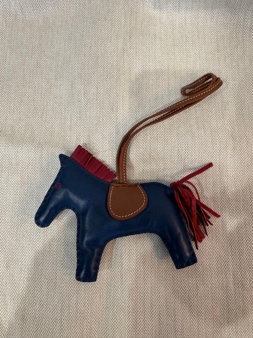 HERMESエルメス　ロデオ　チャーム　MM