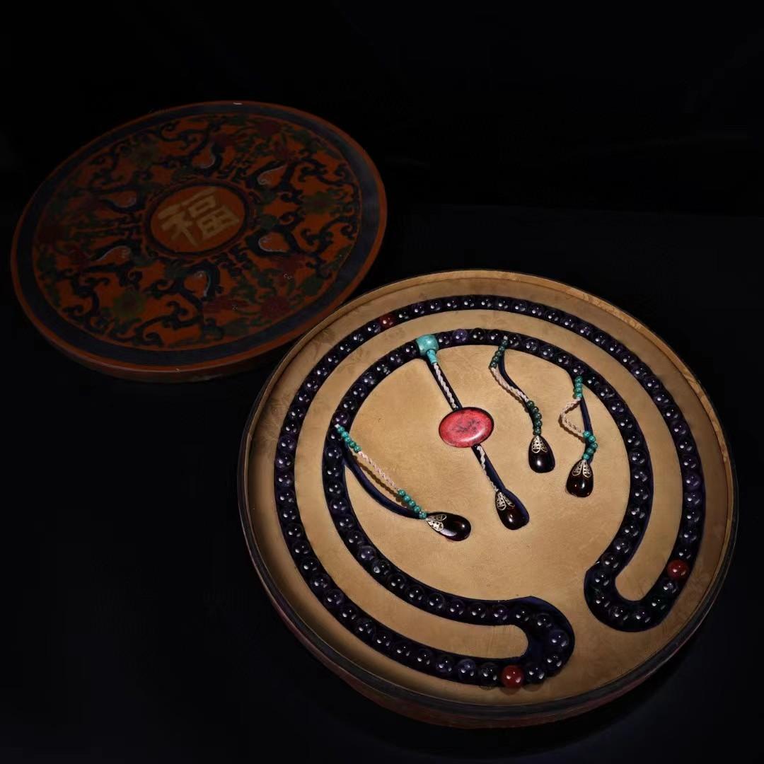 中国古美術・極品紫水晶朝珠・刺繍箱付き・時代物・極細工・置物・古賞物・風水開運