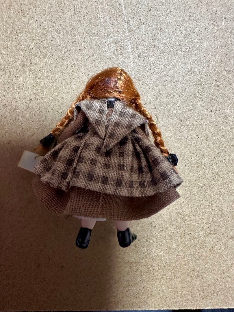 アンティークドール　ガラスケース