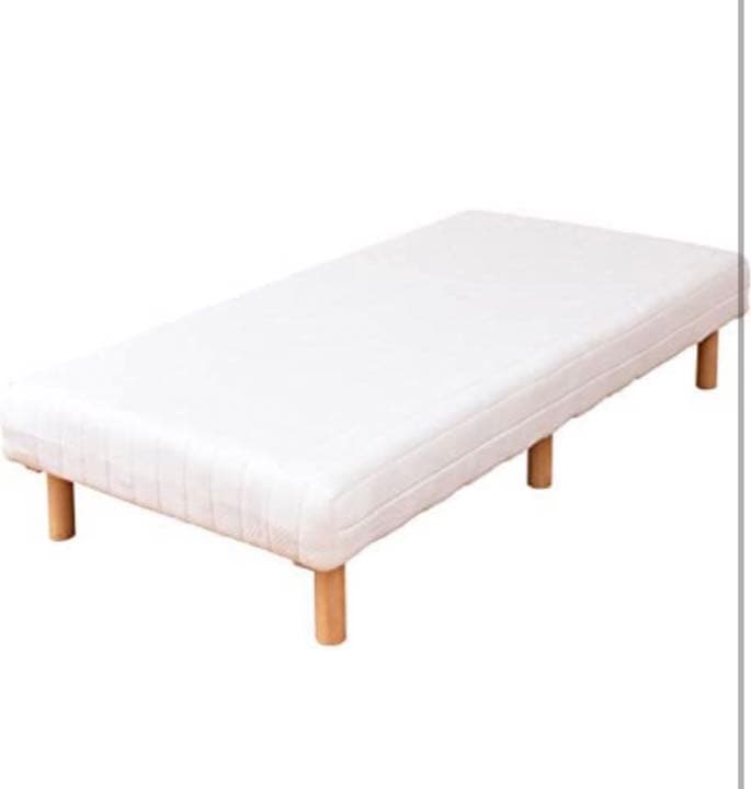 脚付き　マットレス　ベッド