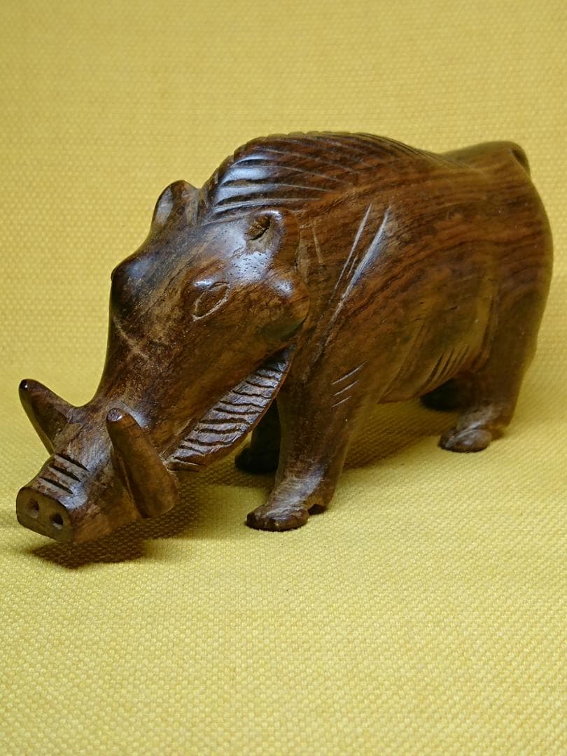 イノシシ　木彫　オブジェ　置物　インテリア　工芸品　美術品　A2803