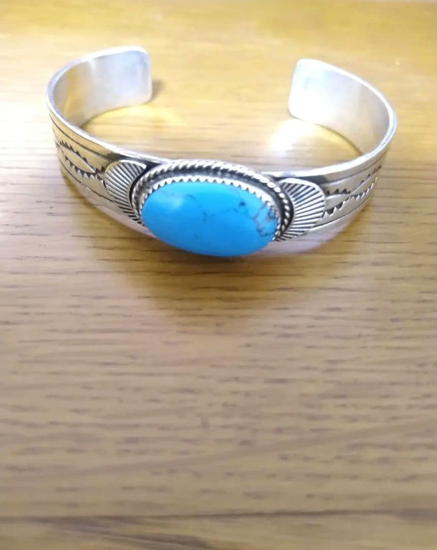 MEXICOメキシコ製 ヴィンテージターコイズ シルバー製バングル訳あり価格調整