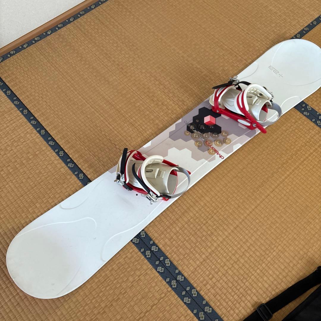 division スノーボード板　カバー付き MENS ビンディング付