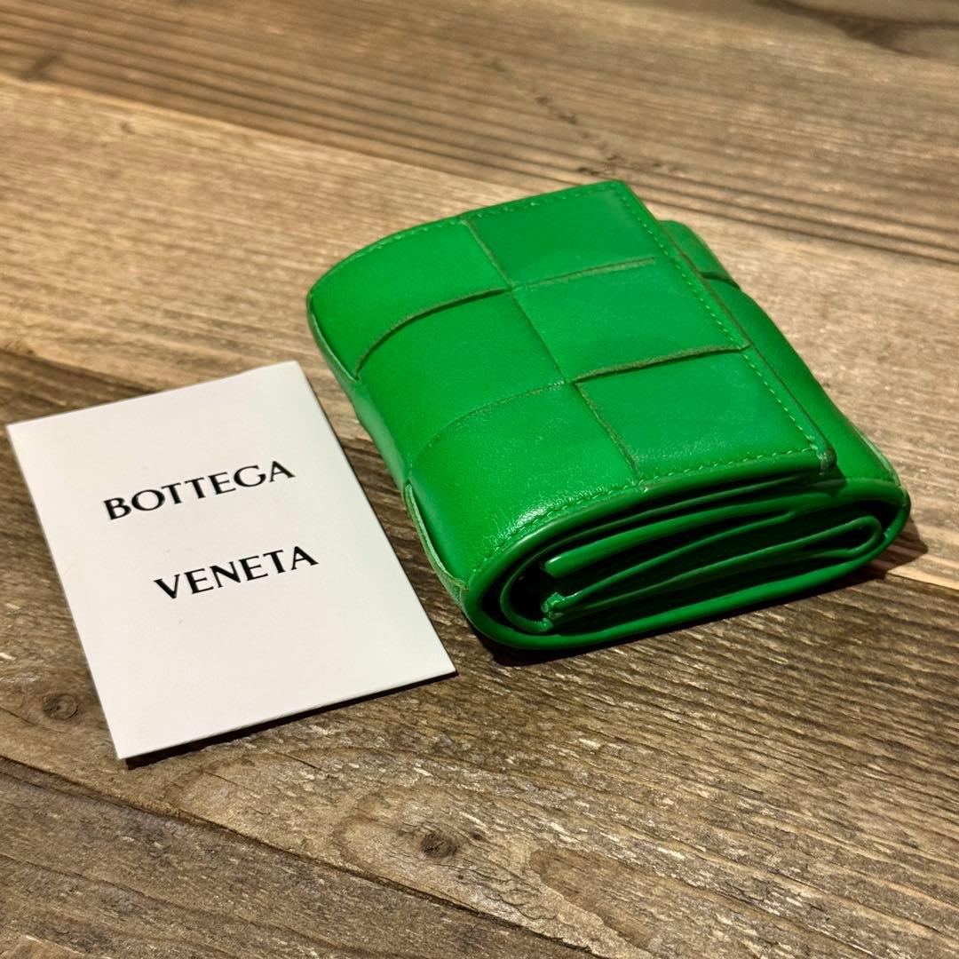 Bottega Veneta 三つ折り財布 グリーン カセット ボッテガ