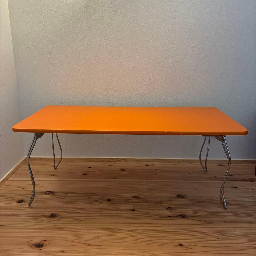 スペースエイジ　レトロポップ　ローテーブル