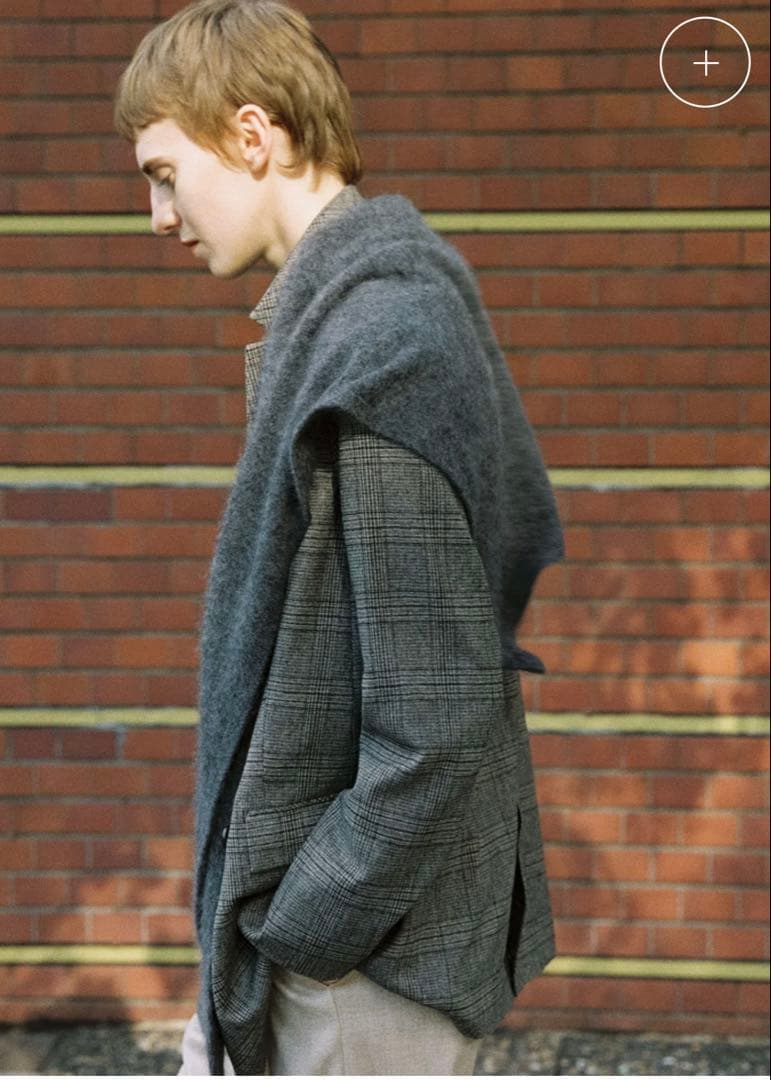 【リリー】ソージュ soeju ウール三角ストール　チャコール