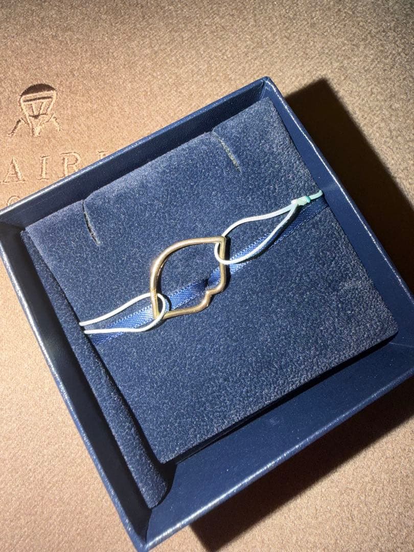 アーカーリップモチーフ ブレスレット 伊勢丹限定