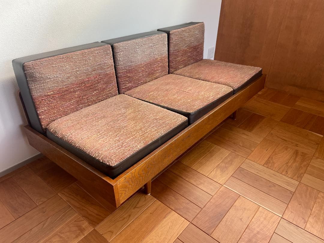 CLUB 6 【PACIFIC FURNITURE SERVICE】