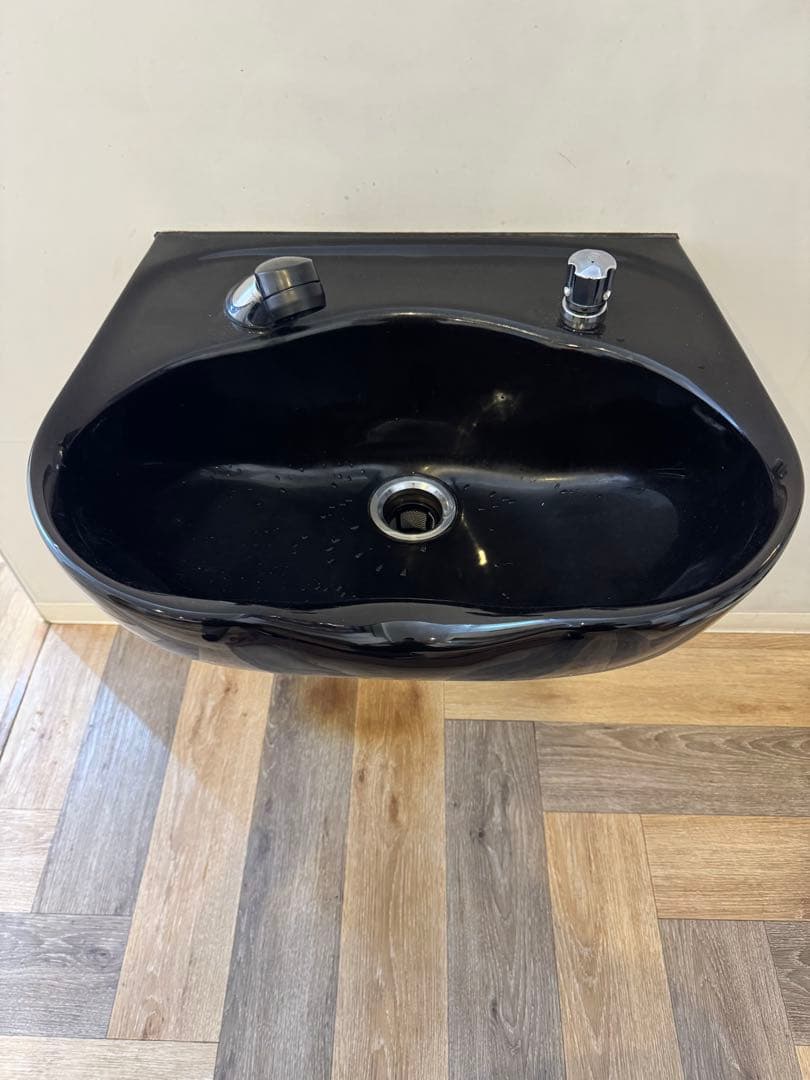 理美容機器　中古　シャンプーボール　サーモセット　ブラック☆