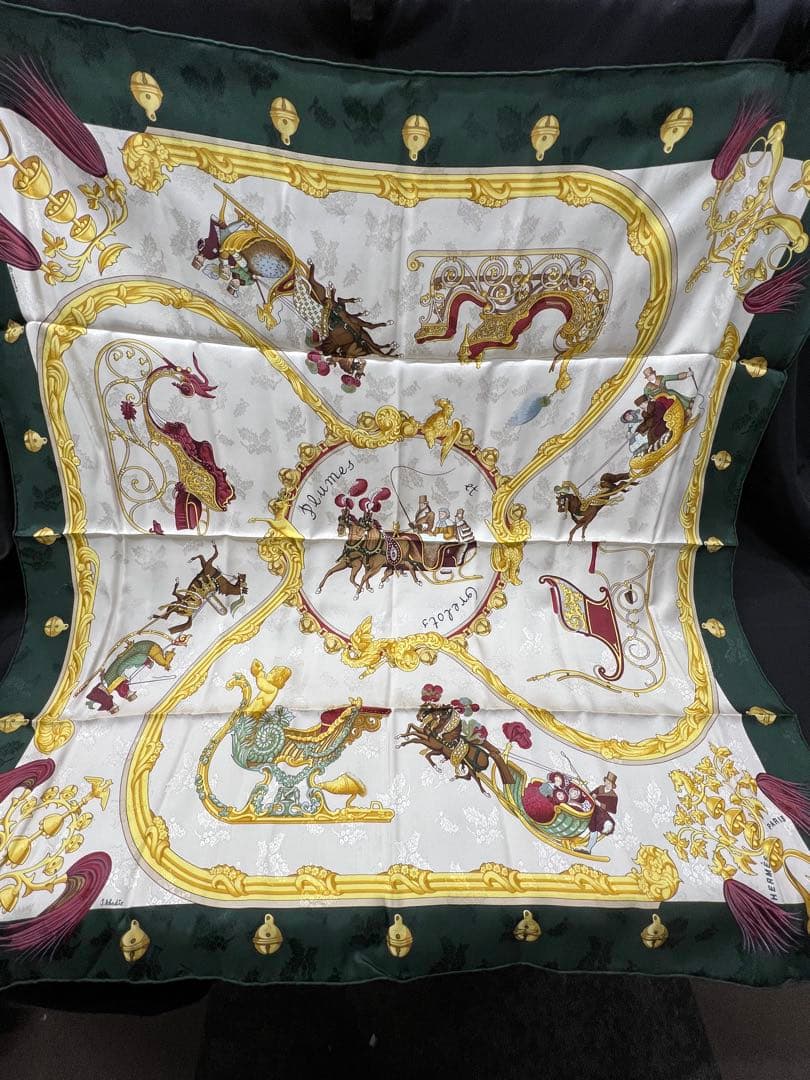 ま*！様 hd【used】HERMES スカーフ カレ90 羽飾り　馬車　鈴　グ