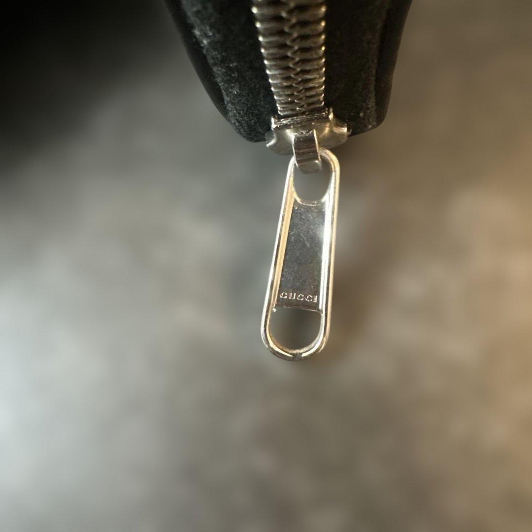 ジ*可様 GUCCI ブラックレザー長財布