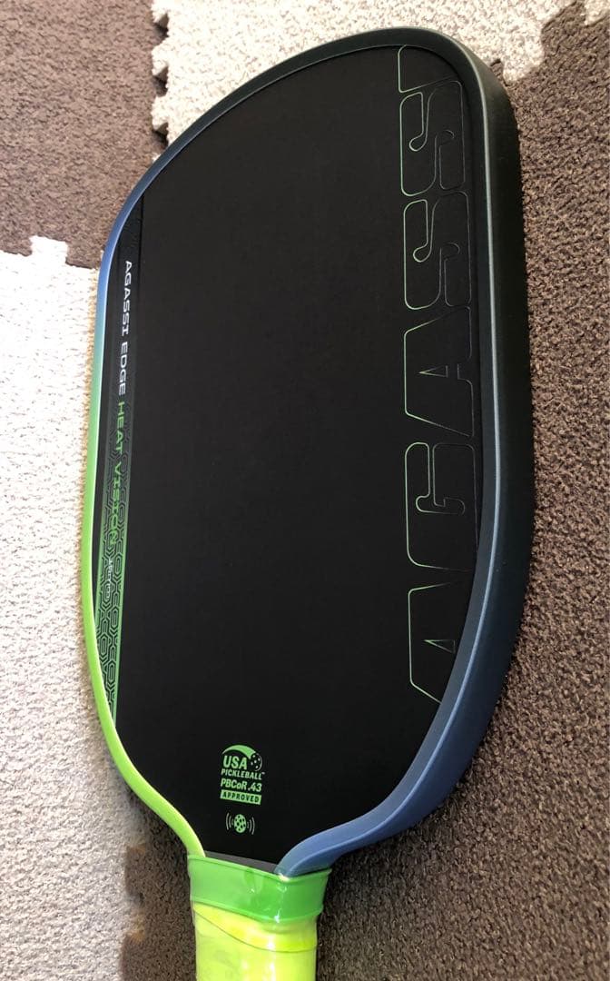 アガシ ヒートビジョン 16mm ピックルボールパドル