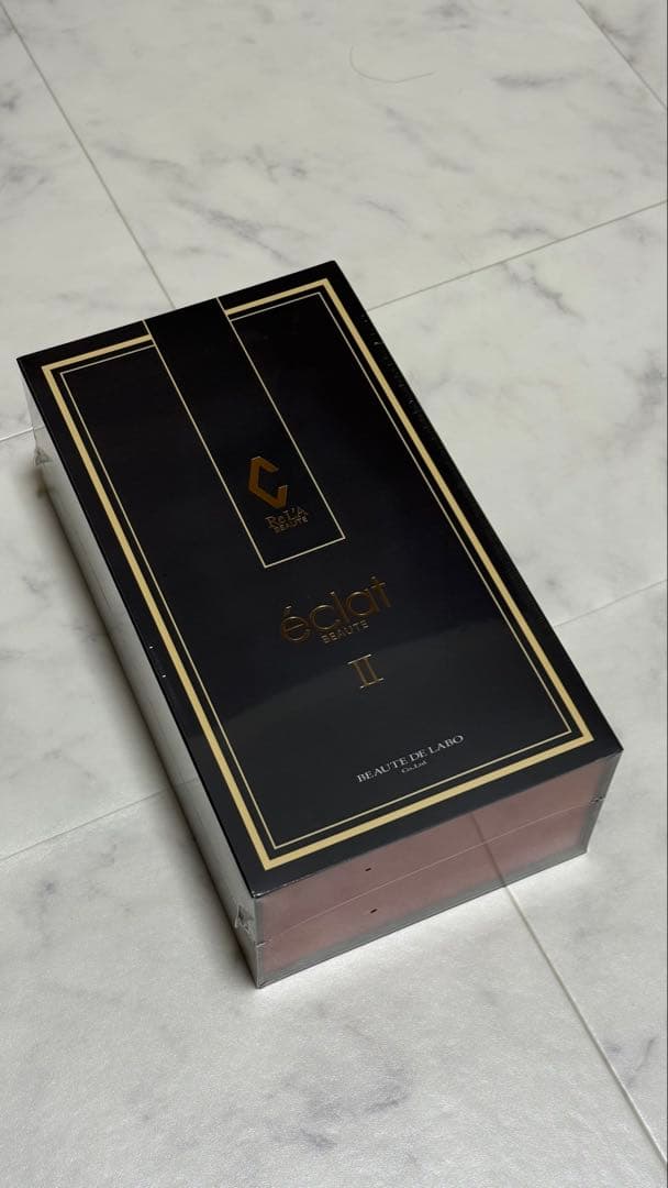 期間限定お値下げ！【最新型】新品未開封　リアボーテ　美顔器　エクラボーテⅡ