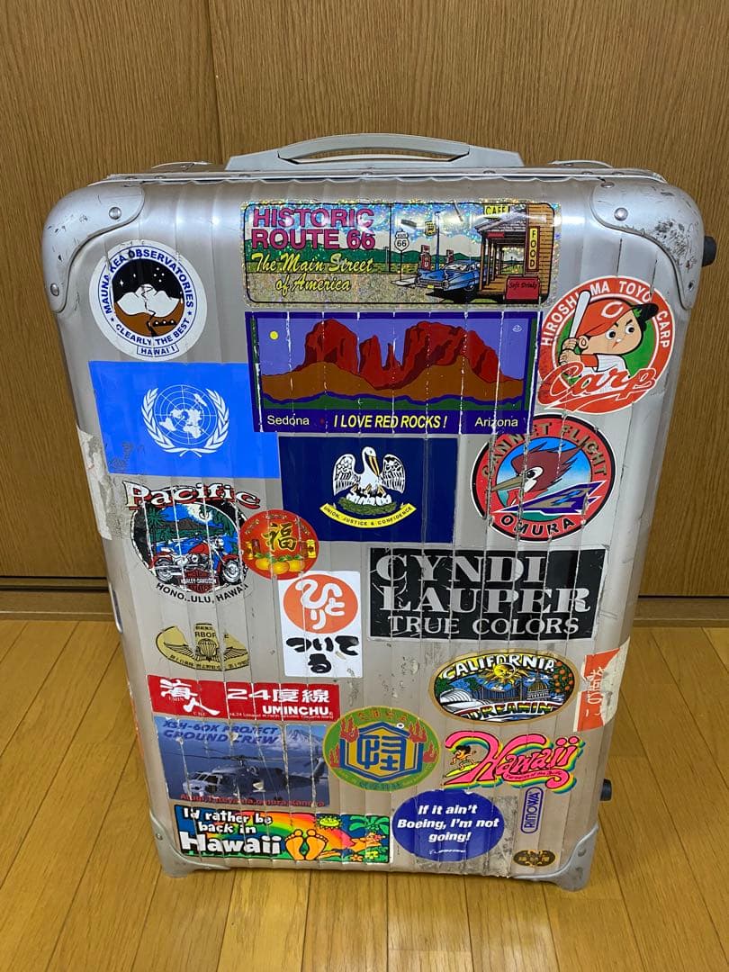 RIMOWA キャリーケース